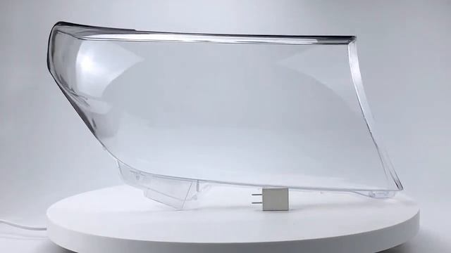 Стекло для фары на LC J200 с 2007 по 2012 года