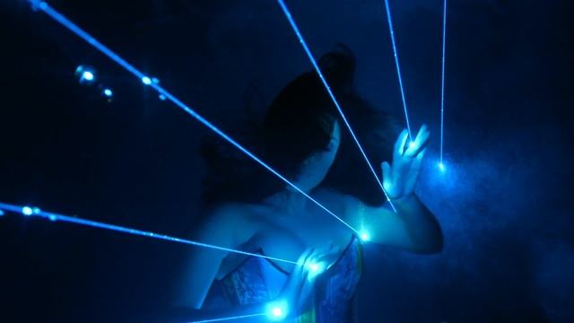 Underwater Laser (Blue) - 4K смотреть онлайн