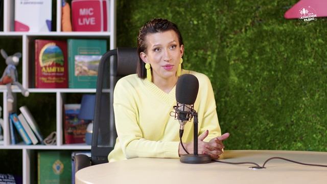 Всемирный день КВН. Интервью с Еленой Борщёвой. смотреть онлайн