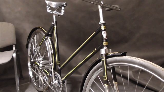 МВЗ ДД20 Довоенный дамский дорожный велосипед