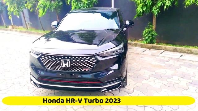 Comparison Detailed Cars of 2023 Toyota Yaris Cross Vs. Honda HR-V Turbo 2023 смотреть онлайн