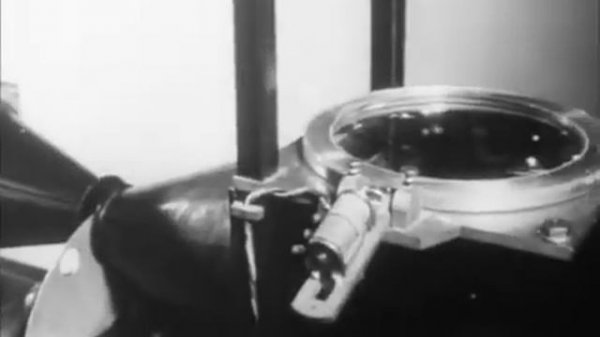 Отражение и преломление света.Научный фильм. https://youtube.com/@user-yc8rj9pf7k