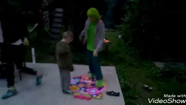 День рождения Наташи Музыкальный "ковёр" смотреть онлайн