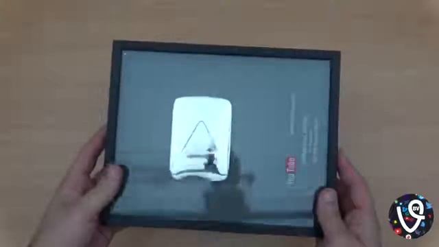 DIY-Как сделать светящийся спиннер своими руками смотреть онлайн