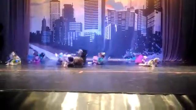 Кошка беспородная. смотреть онлайн