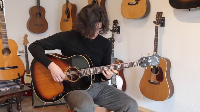Gibson J-160E 1968 - a cool Beatles guitar - nice condition and perfect vintage sound - electric re смотреть онлайн