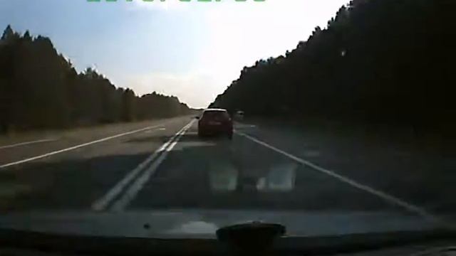 Lada Priora vs Toyota Auris 720 смотреть онлайн
