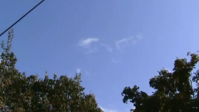 На фото буквы на Англиском ввиде облоков смотреть онлайн