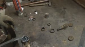 Как заменить рулевые наконечники уаз. рулевой наконечник замена