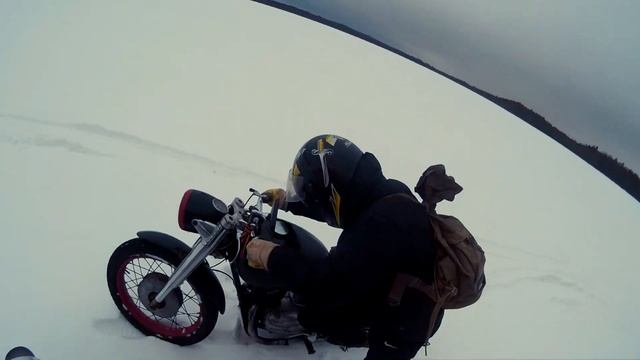 Зимние покатушки на мотоцикле Паннония смотреть онлайн
