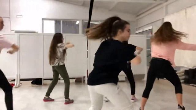 DanceХанты - ТанцыМансийск. Танцевальная группа AGS_CREW смотреть онлайн