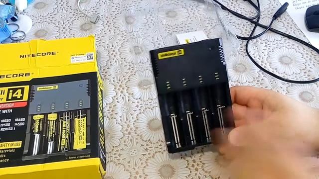 Зарядка 18650 Nitecore i4 | gearbest.com смотреть онлайн