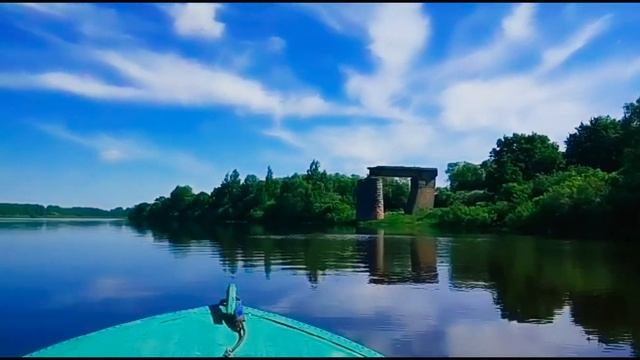 Плывем по реке "Волхов". Наши достопримечательности. Приключение Алжирцев в России. смотреть онлайн