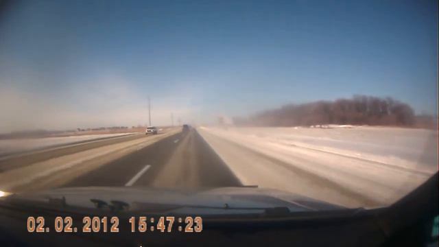 Анапа зимой - трасса М25 (район ж-д вокзала).avi смотреть онлайн