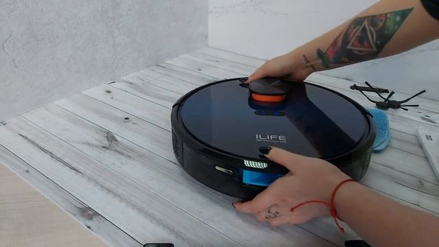 ILife | Робот-пылесос ILife T10s с системой самоочистки | Распаковка умного пылесоса для дома смотреть онлайн