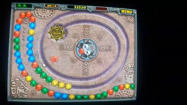 Playing Zuma Deluxe on my Windows XP computer смотреть онлайн