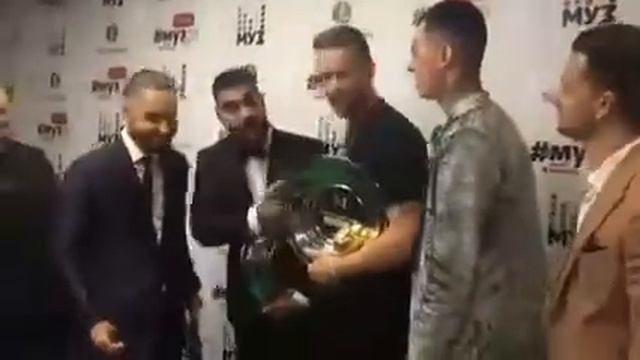 Премия МУЗ ТВ 15 лет (Black Star Mafia забрали 3 тарелки) смотреть онлайн