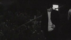 В краю далёком мой ясный сокол...