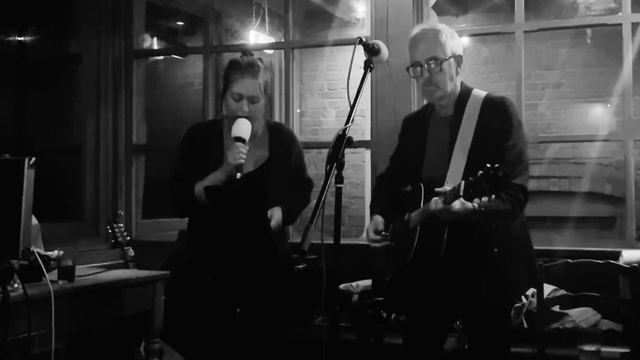 Who Knows Where The Time Goes (Sandy Denny, cover by Perl Du) смотреть онлайн