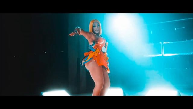 Vybz Kartel - Amazing Ft. Stefflon Don [ Official Video ]