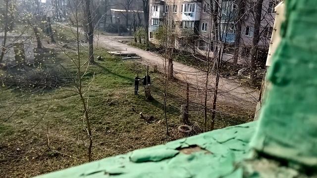 Борьба с COVID 19 или как покрасить куртку за 47 минут смотреть онлайн