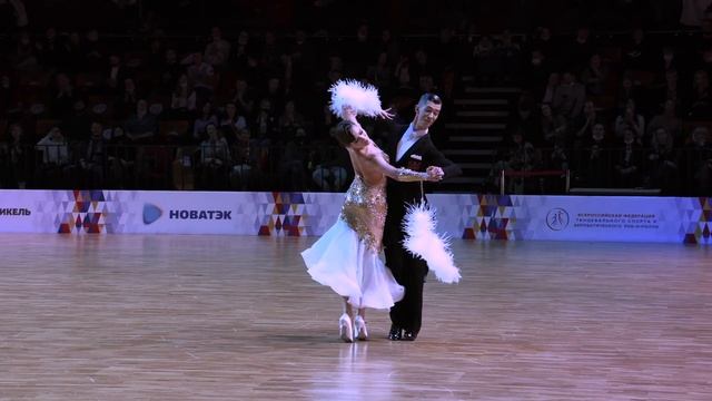 SlowFox | Ivan Reshetnikov - Elizaveta Kharinova | Russian Championship Amateur Standard 2021 смотреть онлайн