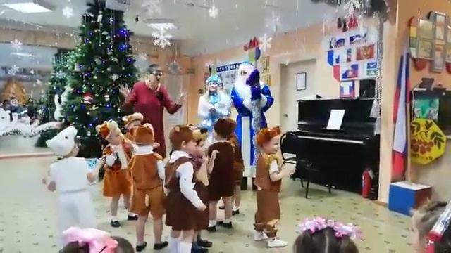 Танец Медвежат, гр. "Березка" смотреть онлайн