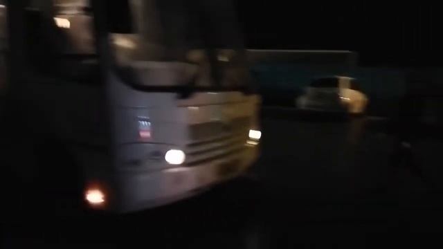 Успенка. Первые автобусы с людьми, согласившимися на эвакуацию с Донецка, Горловки, Макеевки смотреть онлайн