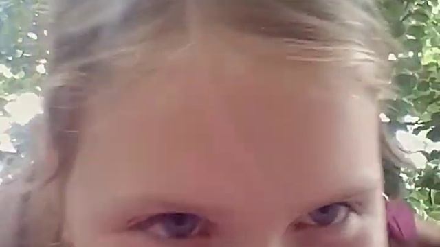 Прыгаем на кровати!)) смотреть онлайн