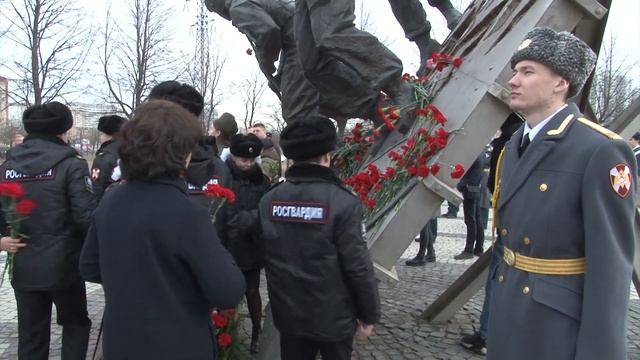 День краповых беретов смотреть онлайн