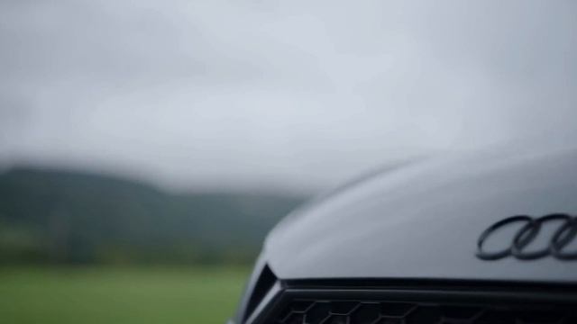 AUDI TT RS Iconic Edition! What's new ? смотреть онлайн