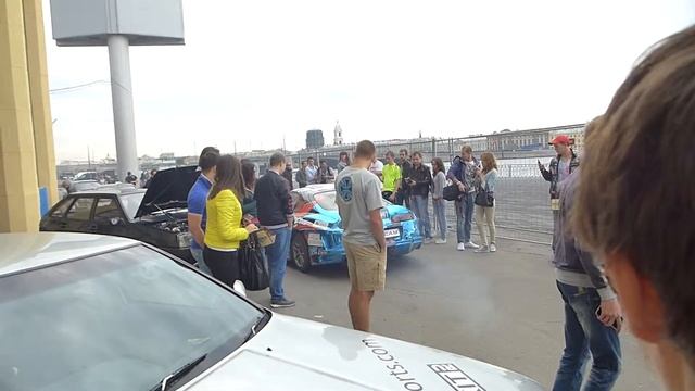 Royal Auto Show на стадионе Петровский - ДРИФТ! (2) смотреть онлайн