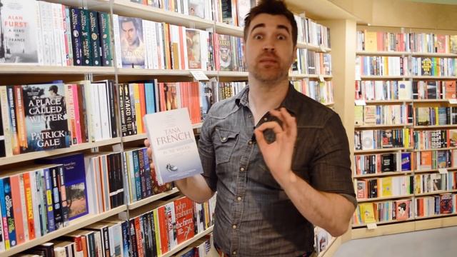 Shelfie with A. J. Finn смотреть онлайн