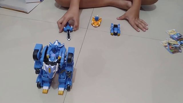 Mainan Monkart Bitroid Leo Dan Monkart Megaroid Leo