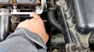 Замена ПРОКЛАДКИ  КЛАПАННОЙ  КРЫШКИ и на 8 кл  двигателе Ваз 2109,2110,2111,2114,2115,ГРАНТА, КАЛИН