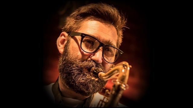 Любовный треугольник — Михаил Жидких, гр. Billy’s Band — Музыка Егор Шашин, слова Валентина Аришин смотреть онлайн