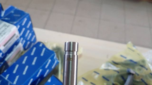 Заводские запчасти ЯМЗ (клапана, толкатель, коромысло...) смотреть онлайн