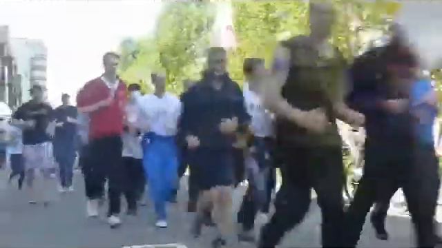 Забег за ЗОЖ 27 мая 2012 (Новокузнецк).mp4 смотреть онлайн