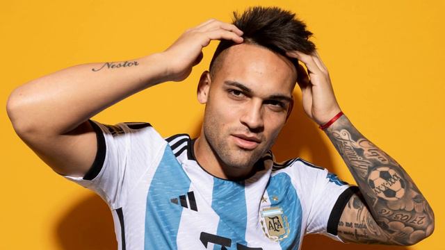 Lautaro Martínez Biography, Age, Parents, Wife, FIFA 22, Career, Net Worth & Wiki Football смотреть онлайн
