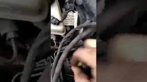 замена предохранителя сигнала w203 Мерседес. Mercedes