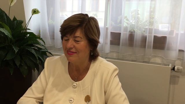 6/9 Доктор Милада Сарова. Главный врач санатория Президент 4* (Карловы Вары). смотреть онлайн