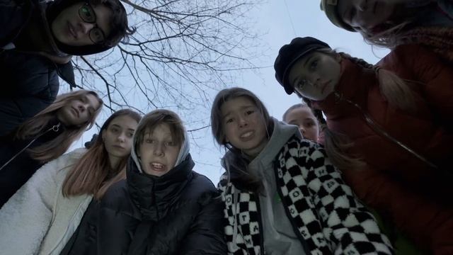 5 команда: Эмоджи смотреть онлайн