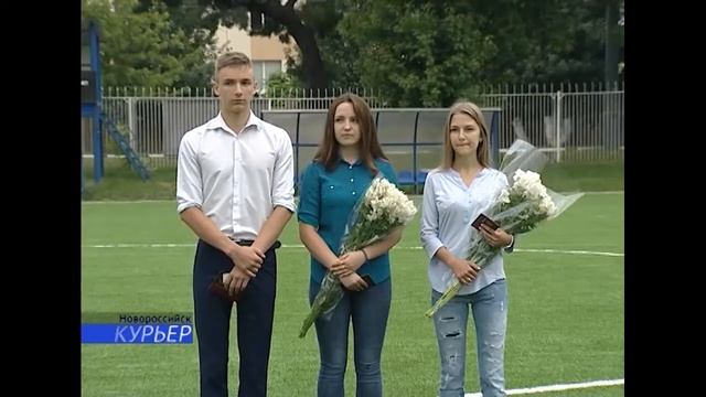 19 06 В Новороссийске состоялось открытие Кубка губернатора Кубани по футболу среди детей смотреть онлайн