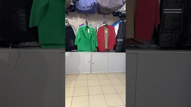 Новинки на зиму: куртки, пальто, костюмы, брюки смотреть онлайн