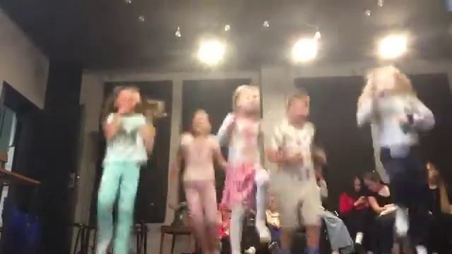 Каникулы продолжаются! Подготовка к новому вокальному сезону! Вокальная студия Avdensa! смотреть онлайн