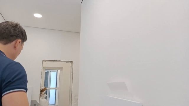 Внутренняя отделка подходит к концу, монтаж кухни с островом, штукатурка и окраска стен, плитка смотреть онлайн
