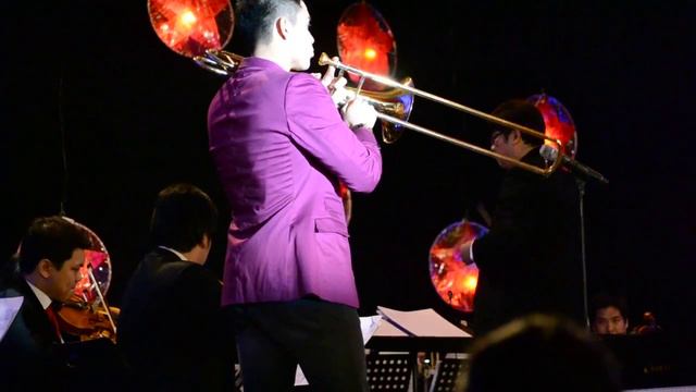 ABS CBN Philharmonic with Xian Lim 12.16.2012 - Trombone смотреть онлайн