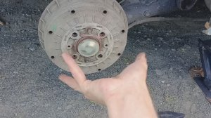 Лада Гранта. Биение задних тормозных барабанов при торможении. Устранение.