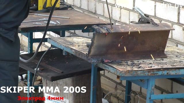 Тест сварочного аппарата инвертора Skiper 200S (сварка электродом 4 мм) смотреть онлайн