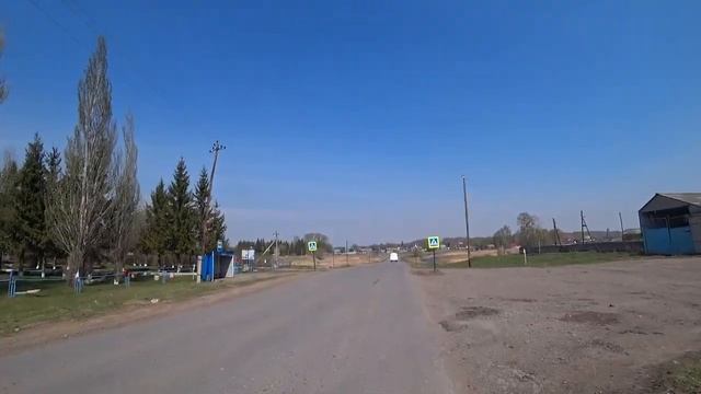 Андреи Едунов №27. Сильнейший ветер- бьюсь как об стену. Еду в Магадан на велосипеде. Крутинка- смотреть онлайн